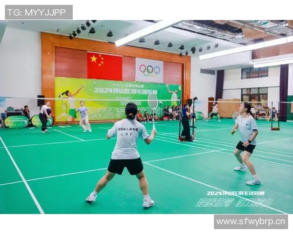 深圳羽毛球队与上海羽毛球队赛后复盘探讨灵活性策略与表现分析 深圳羽毛球队与上海羽毛球队赛后复盘探讨灵活性策略与表现分析